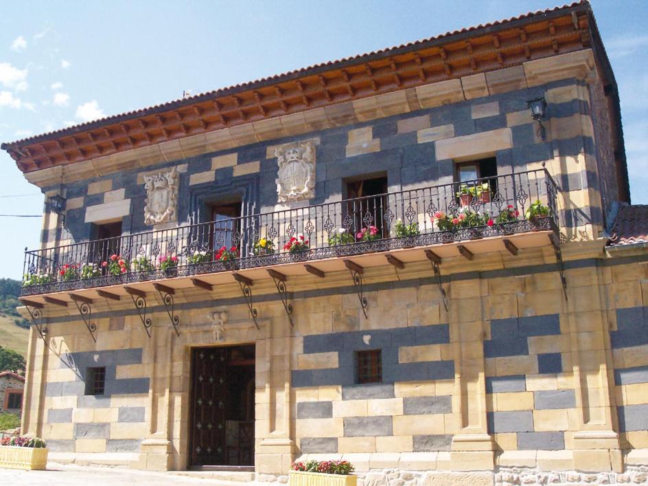 La Casona De Lombrana, En Polaciones 게스트하우스 외부 사진